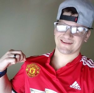 Meet your Posher, Timothy